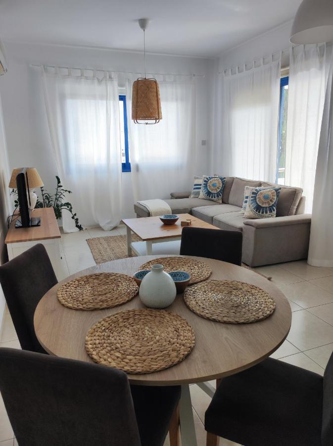 Apartament Marina Gardens Pafos Zewnętrze zdjęcie