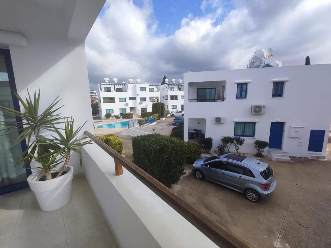 Apartament Marina Gardens Pafos Zewnętrze zdjęcie
